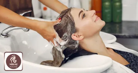 جلسة تنظيف فروة الرأس ( فحص الفروة + سنفرة + أكسجين + غسيل + تنشيف )