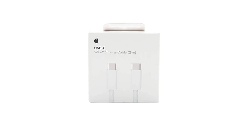 كابل شحن USB-C بقــوة 240 واط وبطـول 2 متر من ابل