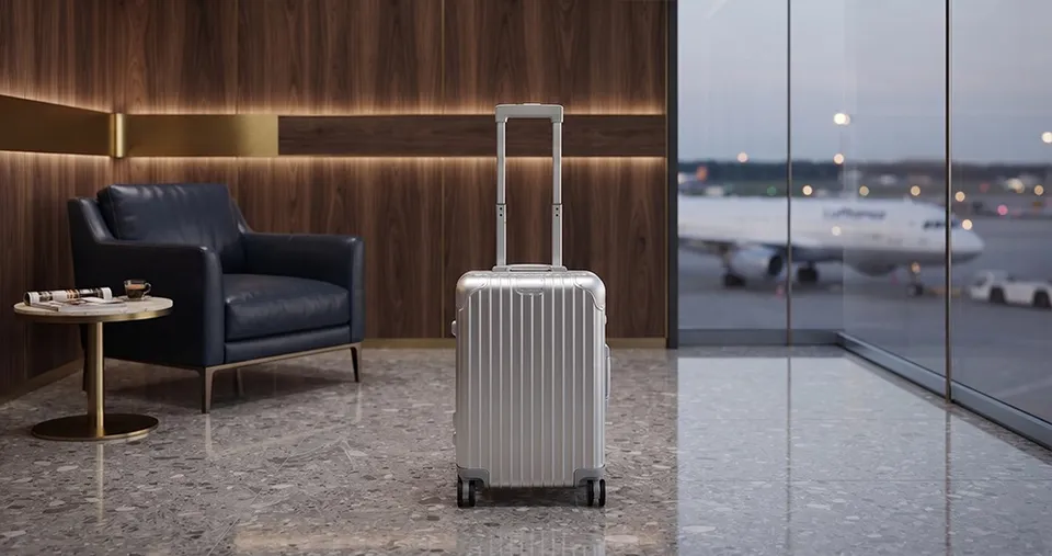 Fiber Aluminum Look Travel Luggage With Double Zippers Expandable(Size 20 inch)